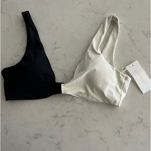 NWT L*Space Bikini Top